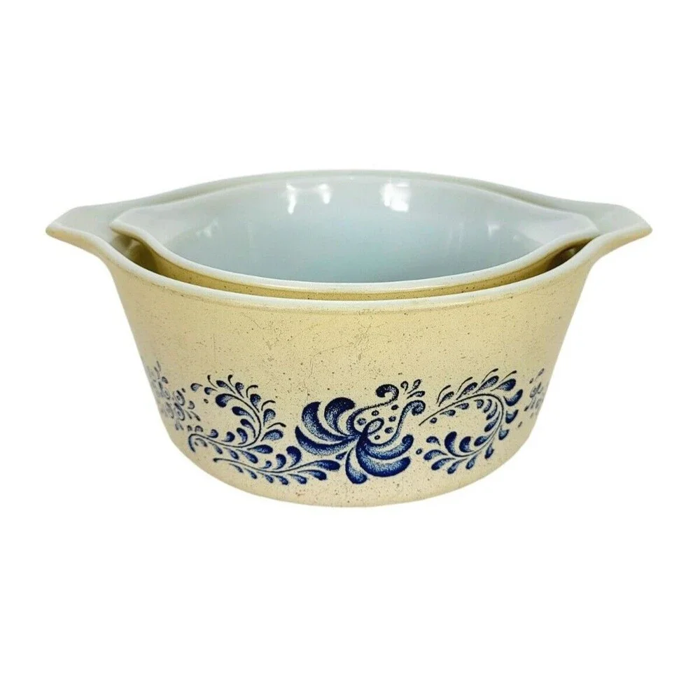Vintage 70s Pyrex 